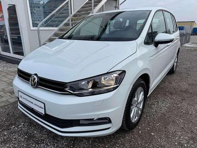 Gebraucht VW Touran 116 PS (85 kW) 2019 Weiß Van / Kleinbus