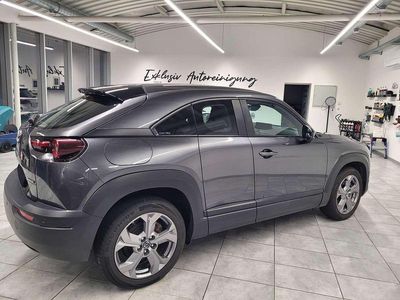 Grau Gebraucht 2020 Mazda MX30 SUV | € 12.500 (Fairer Preis)