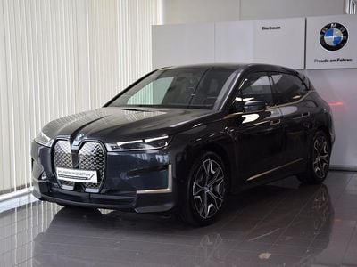Sophistograu brillanteffekt Gebraucht 2021 BMW iX SUV | € 44.940 (Etwas zu teuer)