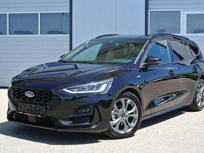 Schwarz Gebraucht 2022 Ford Focus ST-Line Kombi | € 19.900 (Etwas zu teuer)