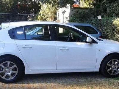 Weiß Gebraucht 2012 Chevrolet Cruze LT Limousine | € 3.400