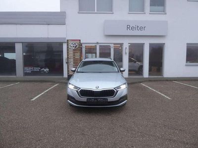 Silber Gebraucht 2022 Skoda Octavia Kombi | € 18.990 (Guter Preis)