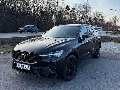 Gebraucht Volvo XC60 Plus 253 PS (186 kW) 2023 Schwarz SUV