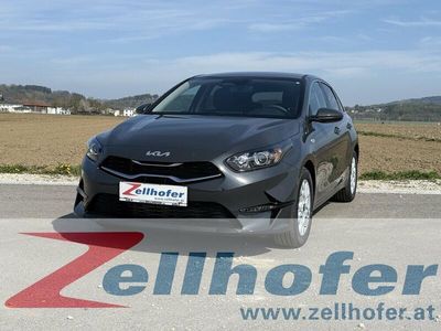 gebraucht Kia Ceed 1,0 T-GDI GPF Silber