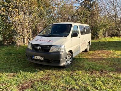 Gebraucht Toyota HiAce 117 PS (86 kW) 2010 Weiß Kombi