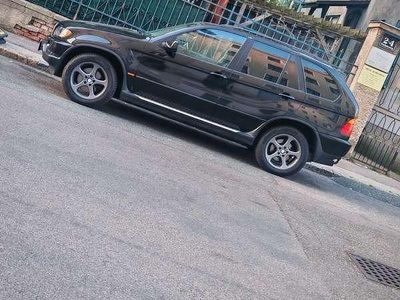 Schwarz Gebraucht 2002 BMW X5 SUV | € 7.100