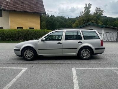 Silber Gebraucht 1999 VW Golf IV Kombi | € 3.200 (Etwas zu teuer)