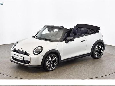 Nanuq white Gebraucht 2025 Mini Cooper Kleinwagen | € 35.888