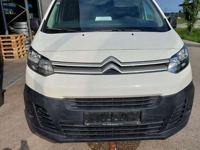 Weiß Gebraucht 2018 Citroën Jumpy Van / Kleinbus | € 15.200 (Etwas zu teuer)