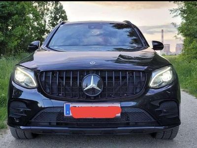 Schwarz Gebraucht 2018 Mercedes 220 Kombi | € 30.900