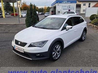 Weiß Gebraucht 2016 Seat Leon X-Perience 4Drive Kombi | € 12.900