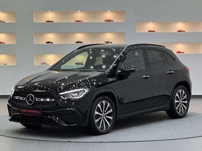 Schwarz Gebraucht 2023 Mercedes GLA200 AMG line SUV | € 41.900 (Fairer Preis)