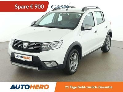 Weiß Gebraucht 2020 Dacia Sandero Stepway Kleinwagen | € 13.090