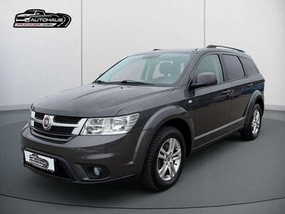 Gebraucht Fiat Freemont Urban 140 PS (102 kW) 2015 Grau SUV