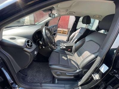 Schwarz Gebraucht 2018 Mercedes 200 Kombi | € 15.900