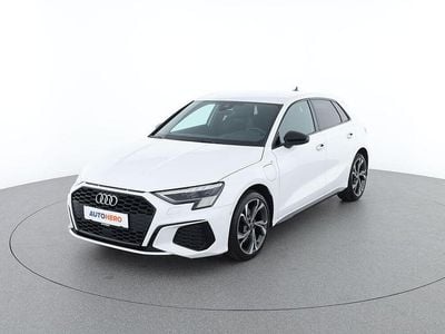 Weiß Gebraucht 2021 Audi A3 Sportback S-Line Kleinwagen | € 23.590