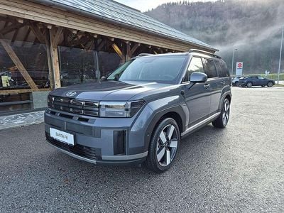 Neu Hyundai Santa Fe 160 PS (117 kW) 2025 Grau SUV