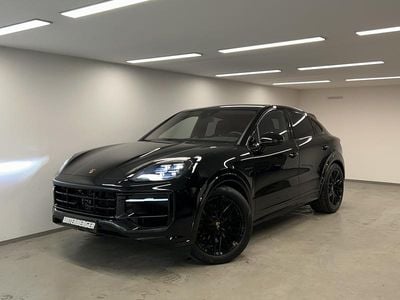 Schwarz Neu 2025 Porsche Cayenne Sport SUV | € 148.850
