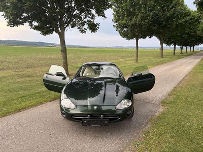 Grün Gebraucht 1999 Jaguar XK8 Coupé | € 13.900