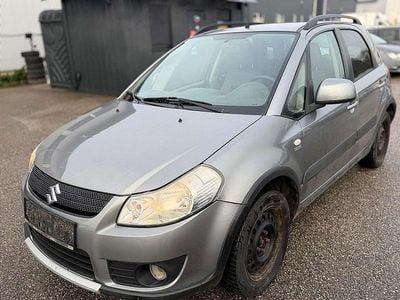 Grau Gebraucht 2006 Suzuki SX4 SUV | € 1.590