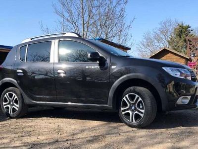 gebraucht Dacia Sandero Stepway TCe 100 Sonderedition