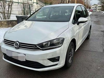 Gebraucht VW Golf 110 PS (80 kW) 2015 Weiß Limousine