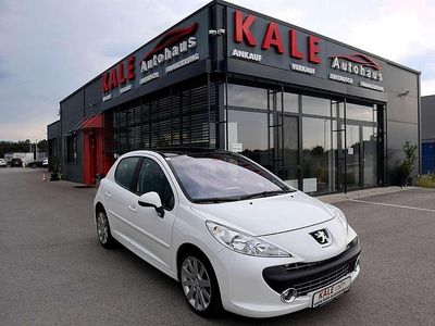 Weiß Gebraucht 2008 Peugeot 207 Active Limousine | € 4.950 (Teuer)