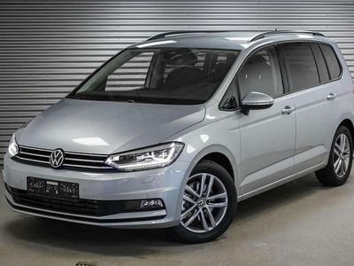 Neu VW Touran 150 PS (110 kW) 2025 Grau Van / Kleinbus