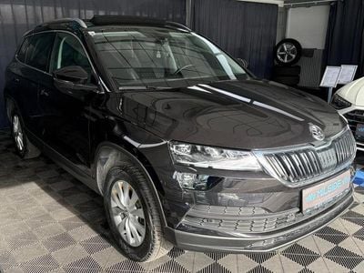 Schwarz Gebraucht 2018 Skoda Karoq Style SUV | € 22.900 (Etwas zu teuer)