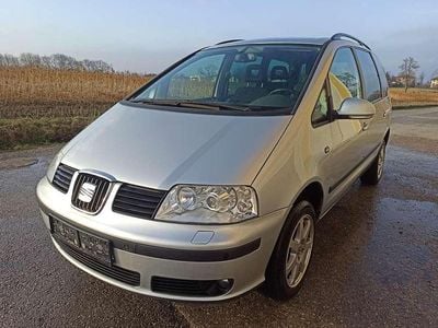 Gebraucht Seat Alhambra 116 PS (85 kW) 2010 Silber Van / Kleinbus