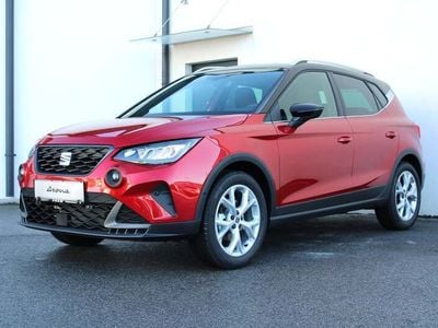 Mittelrot metallic Gebraucht 2024 Seat Arona FR SUV | € 23.880 (Teuer)