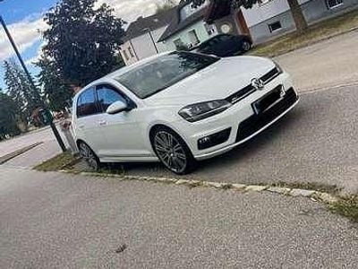 Gebraucht 2015 VW Golf R-line Limousine | € 12.200 (Fairer Preis)