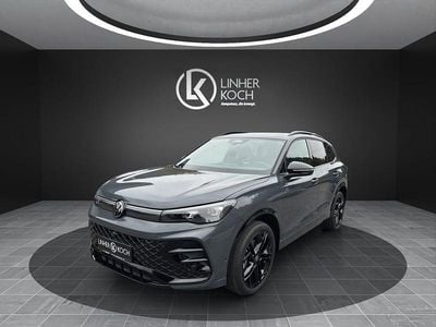 Mittelgrau metallic Neu 2025 VW Tiguan Sport SUV | € 58.900 (Fairer Preis)