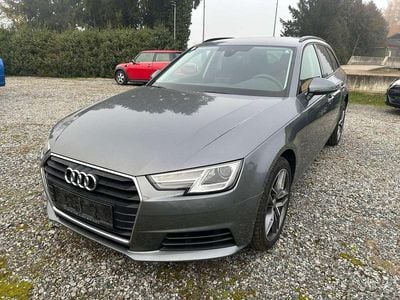 Grau Gebraucht 2016 Audi A4 Kombi | € 10.500 (Guter Preis)