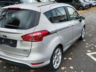 Silber Gebraucht 2016 Ford B-MAX Titanium Van / Kleinbus | € 7.399