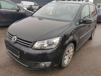 Schwarz Gebraucht 2010 VW Touran Highline Van / Kleinbus | € 3.890 (Fairer Preis)
