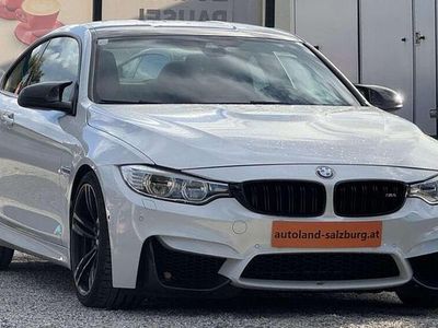 Weiß Gebraucht 2015 BMW M4 Sport Line Coupé | € 54.900 (Etwas zu teuer)