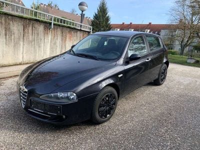 gebraucht Alfa Romeo 147 19 JTDM Distinctive
