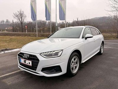 Gebraucht Audi A4 Advanced 163 PS (119 kW) 2019 Weiß Kombi