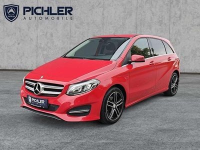 Gebraucht Mercedes B200 Edition 136 PS (100 kW) 2017 Rot Van / Kleinbus