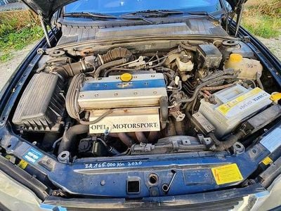 Gebraucht Opel Vectra Sport 136 PS (100 kW) 2000 Limousine
