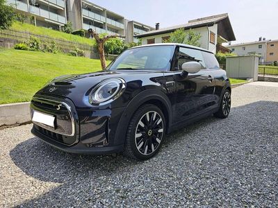 Blau Gebraucht 2021 Mini Cooper SE Kleinwagen | € 23.500 (Etwas zu teuer)