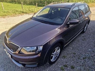 Gebraucht 2015 Skoda Octavia Elegance Kombi | € 15.000 (Teuer)