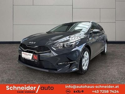 gebraucht Kia Ceed Sportswagon 1,5 TGDI Silber 48V DCT