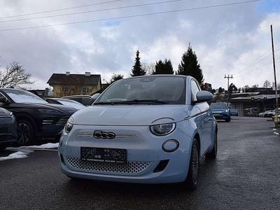 Gebraucht Fiat 500e Icon 86 kW (118 PS) 2021 Blau Kleinwagen