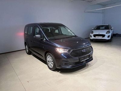 Neu Ford Tourneo Trend 116 PS (85 kW) 2025 Kombi