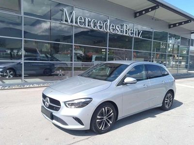 Silber Gebraucht 2025 Mercedes B180 Edition Van / Kleinbus | € 42.200 (Teuer)