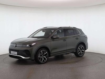 Gebraucht VW Tiguan Sport 150 PS (110 kW) 2025 Mittelgrün metallic SUV