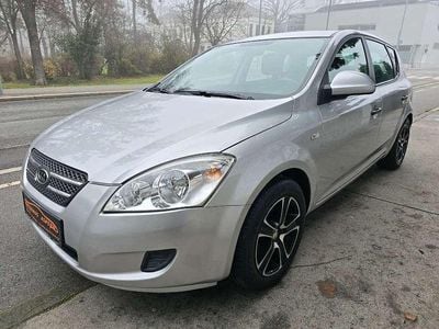 Silber Gebraucht 2009 Kia Ceed Kleinwagen | € 3.990 (Guter Preis)
