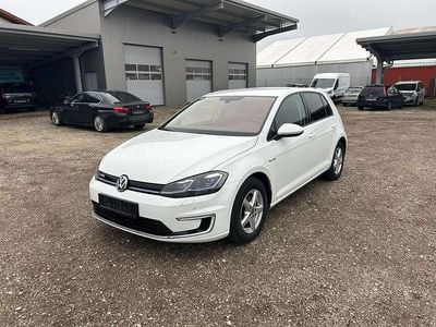 Weiß Gebraucht 2018 VW e-Golf Kleinwagen | € 12.000 (Guter Preis)